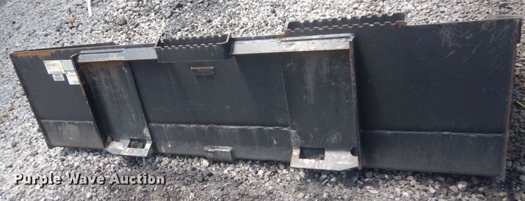 image for item JI9548 2018 Caterpillar 272D2  skid steer loader