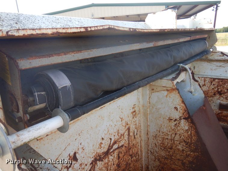 image for item JZ9917 2001 International 2674  dump truck