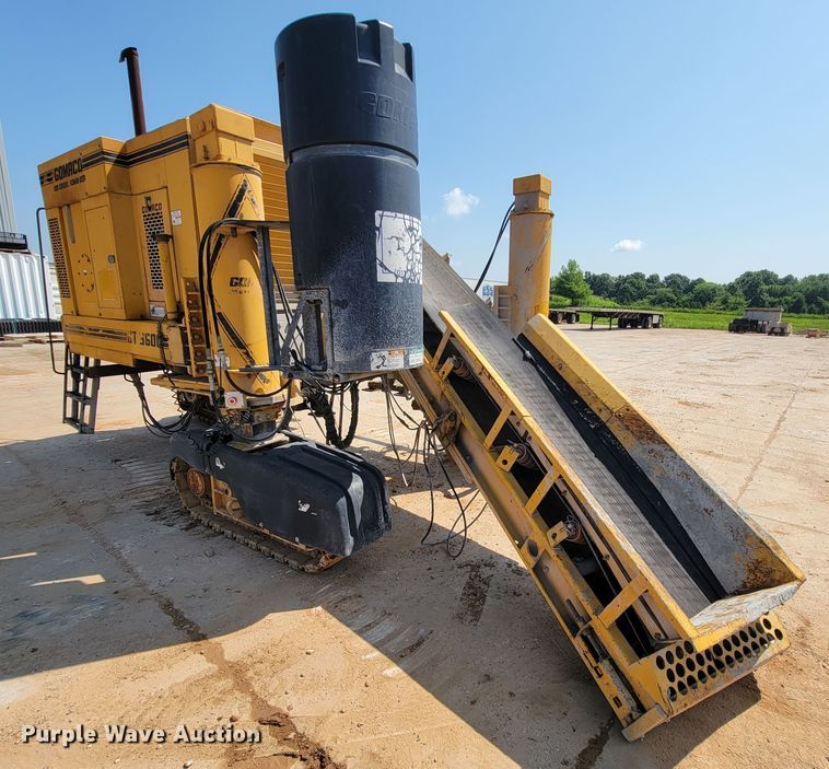 image for item KD9375 2006 Gomaco GT3600  curb machine