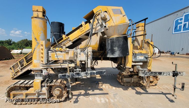 image for item KD9375 2006 Gomaco GT3600  curb machine