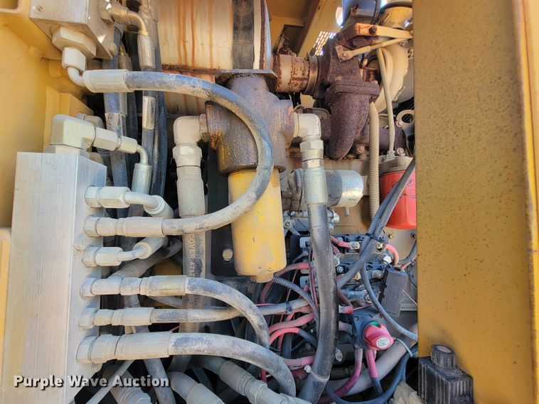 image for item KD9375 2006 Gomaco GT3600  curb machine