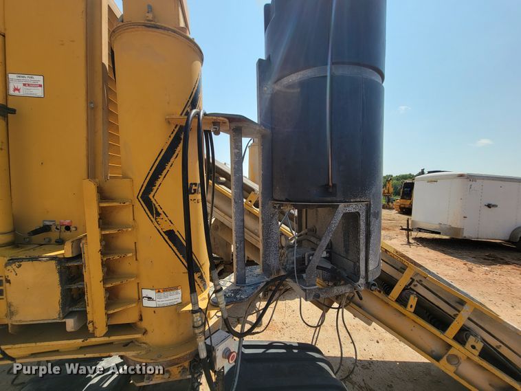 image for item KD9375 2006 Gomaco GT3600  curb machine