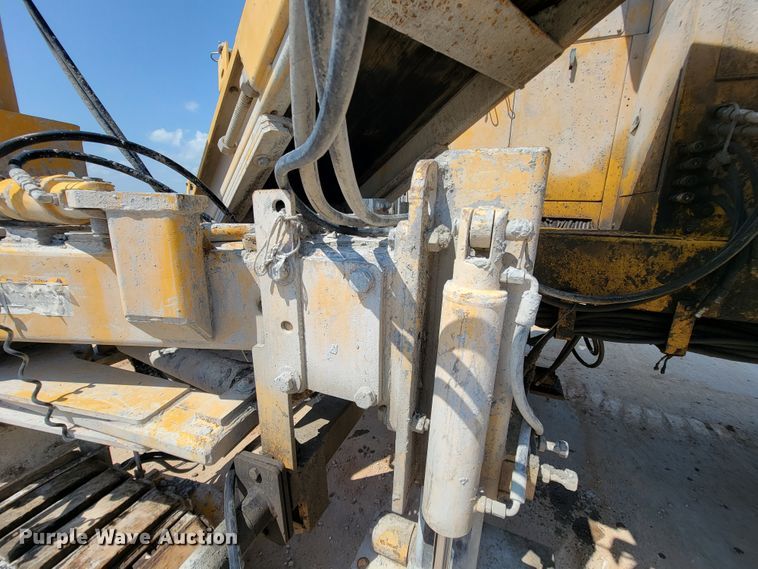 image for item KD9375 2006 Gomaco GT3600  curb machine