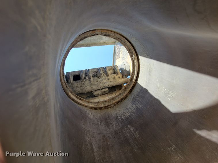 image for item KD9375 2006 Gomaco GT3600  curb machine