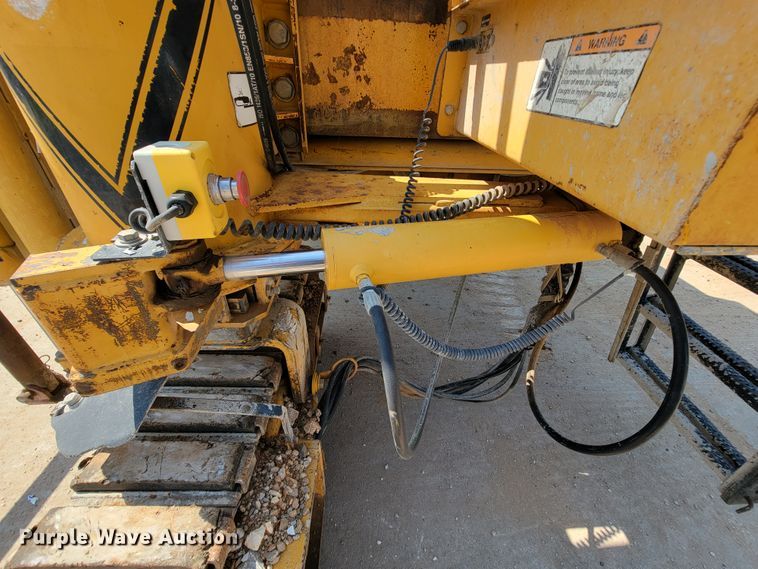 image for item KD9375 2006 Gomaco GT3600  curb machine