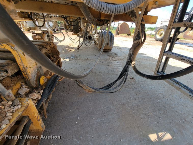 image for item KD9375 2006 Gomaco GT3600  curb machine