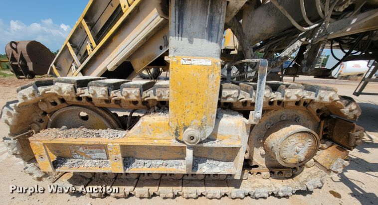 image for item KD9375 2006 Gomaco GT3600  curb machine