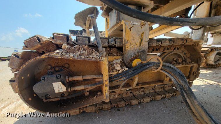 image for item KD9375 2006 Gomaco GT3600  curb machine