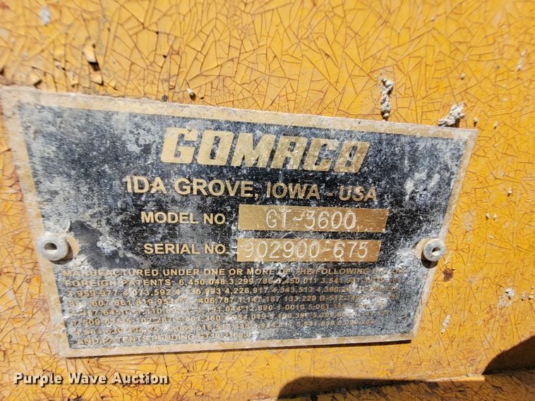 image for item KD9375 2006 Gomaco GT3600  curb machine