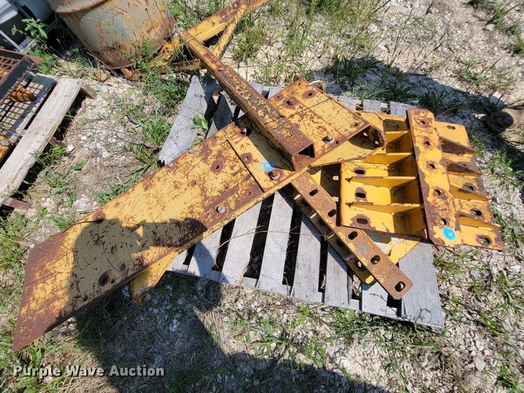 image for item KD9375 2006 Gomaco GT3600  curb machine