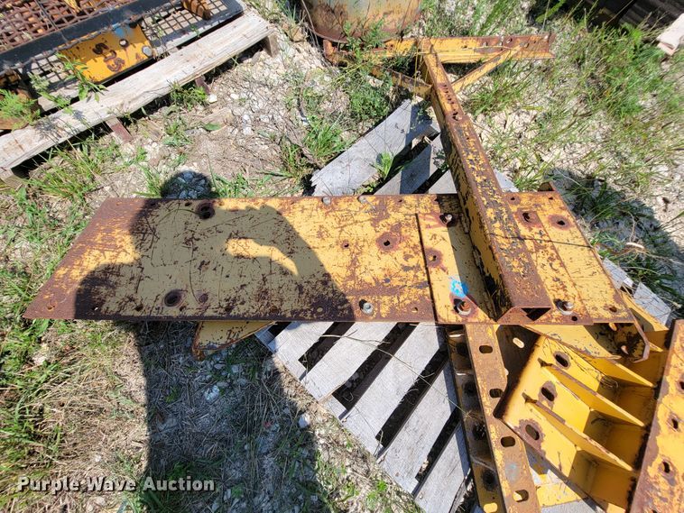 image for item KD9375 2006 Gomaco GT3600  curb machine