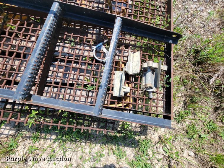 image for item KD9375 2006 Gomaco GT3600  curb machine