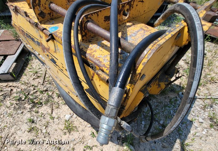 image for item KD9375 2006 Gomaco GT3600  curb machine