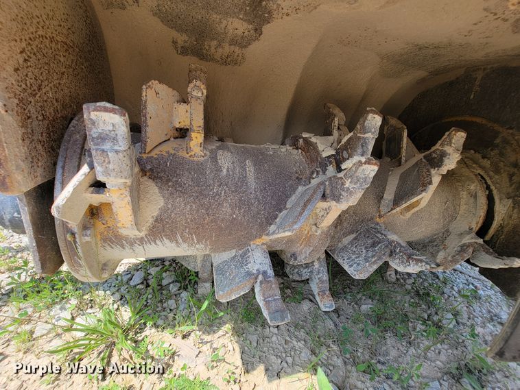 image for item KD9375 2006 Gomaco GT3600  curb machine