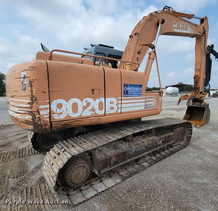 image for item KD9394 1997 Case 9020B  excavator