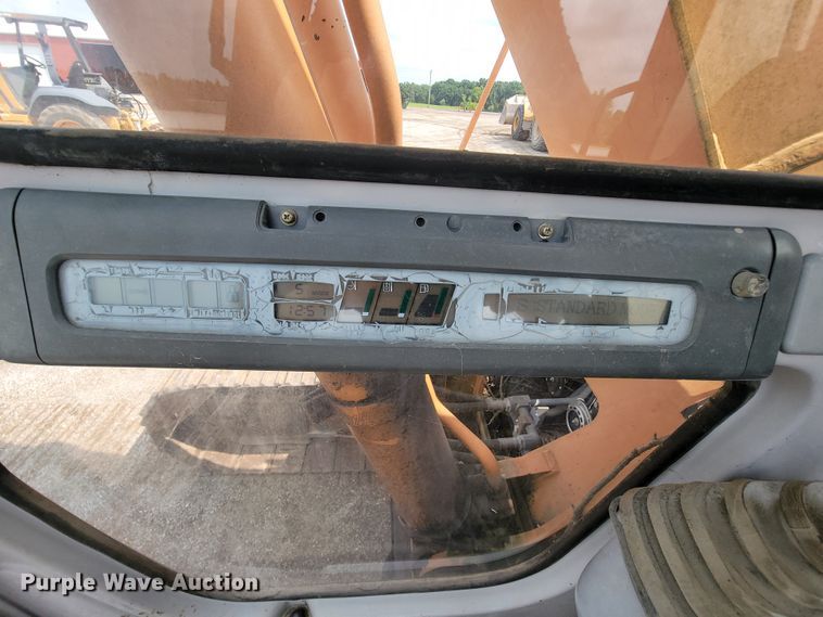 image for item KD9394 1997 Case 9020B  excavator