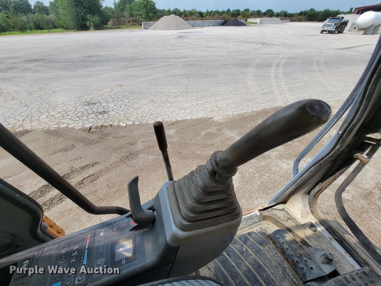 image for item KD9394 1997 Case 9020B  excavator