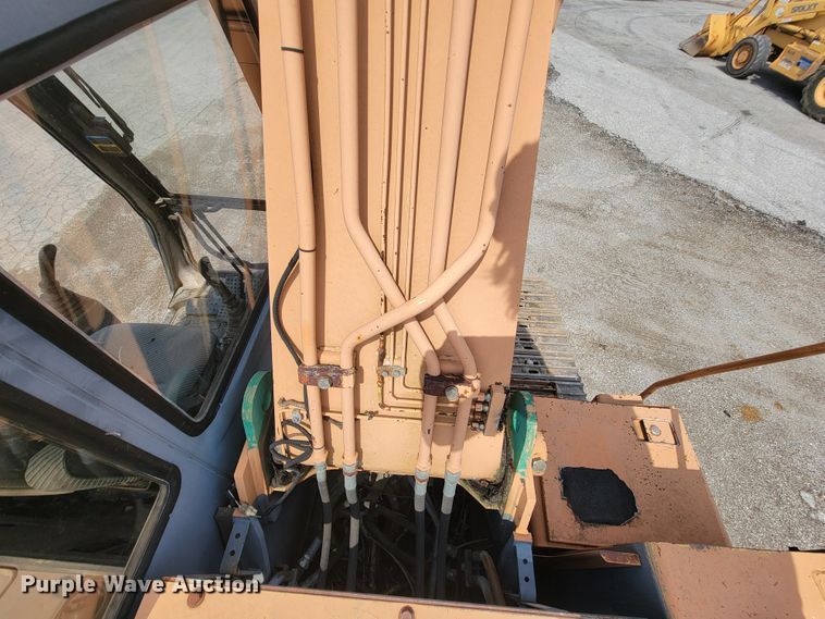 image for item KD9394 1997 Case 9020B  excavator