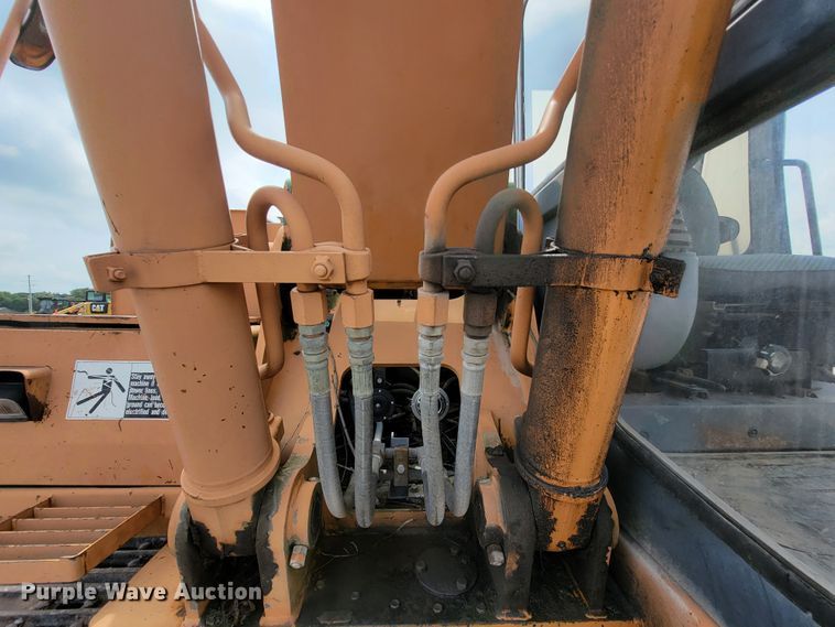 image for item KD9394 1997 Case 9020B  excavator