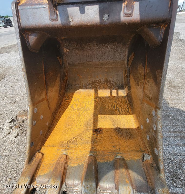 image for item KD9394 1997 Case 9020B  excavator