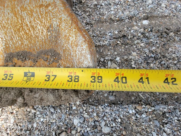 image for item KD9394 1997 Case 9020B  excavator