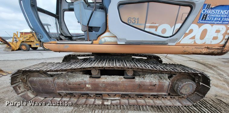 image for item KD9394 1997 Case 9020B  excavator