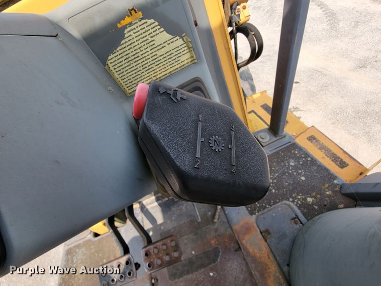 image for item KD9395 1997 Case 570XLT  landscape tractor