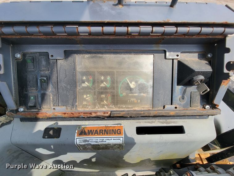 image for item KD9395 1997 Case 570XLT  landscape tractor