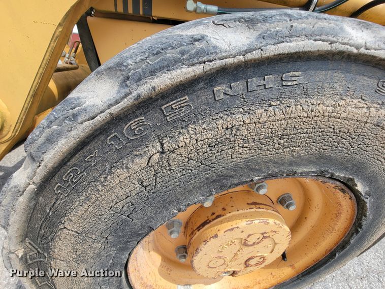 image for item KD9395 1997 Case 570XLT  landscape tractor