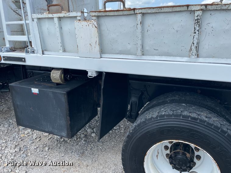 image for item KK9634 2012 Freightliner 114SD  crane truck