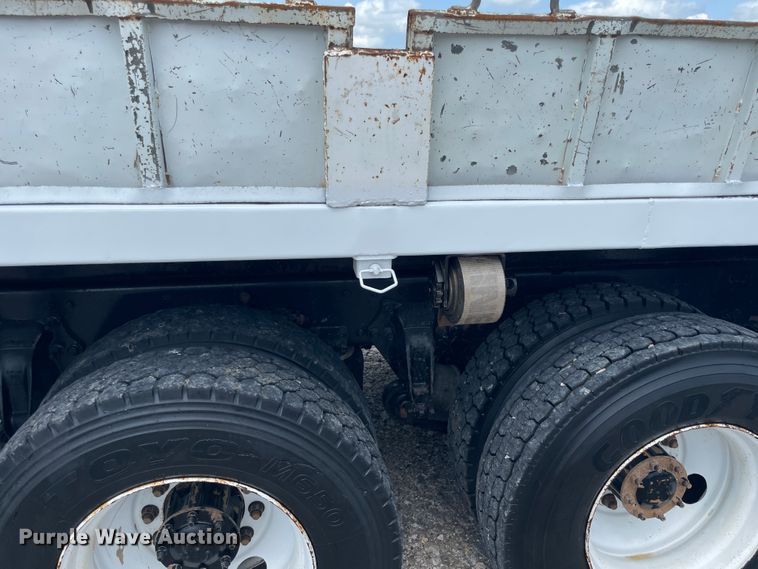 image for item KK9634 2012 Freightliner 114SD  crane truck