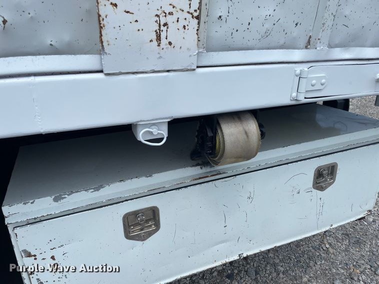 image for item KK9634 2012 Freightliner 114SD  crane truck