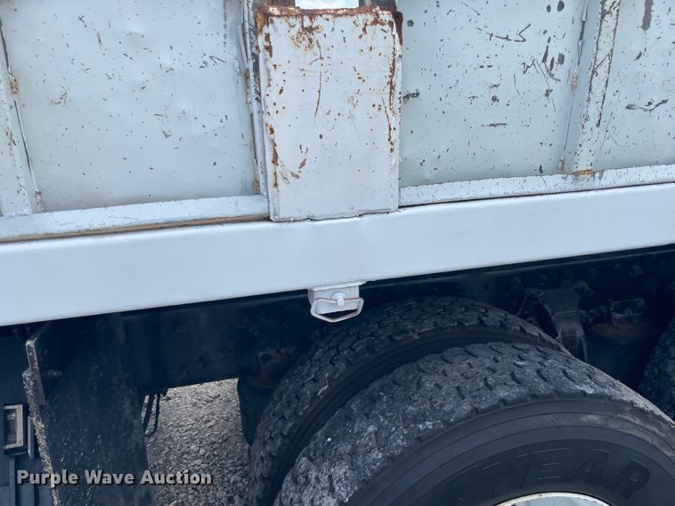 image for item KK9634 2012 Freightliner 114SD  crane truck