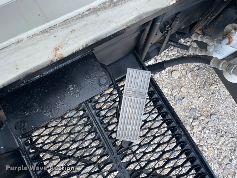 image for item KK9634 2012 Freightliner 114SD  crane truck