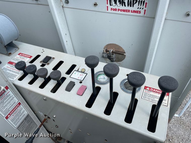 image for item KK9634 2012 Freightliner 114SD  crane truck