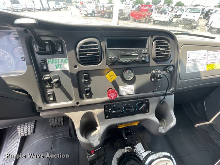 image for item KK9634 2012 Freightliner 114SD  crane truck