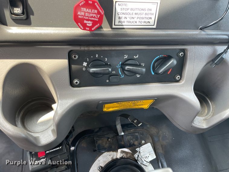 image for item KK9634 2012 Freightliner 114SD  crane truck