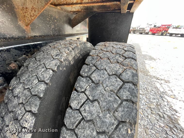 image for item KK9634 2012 Freightliner 114SD  crane truck