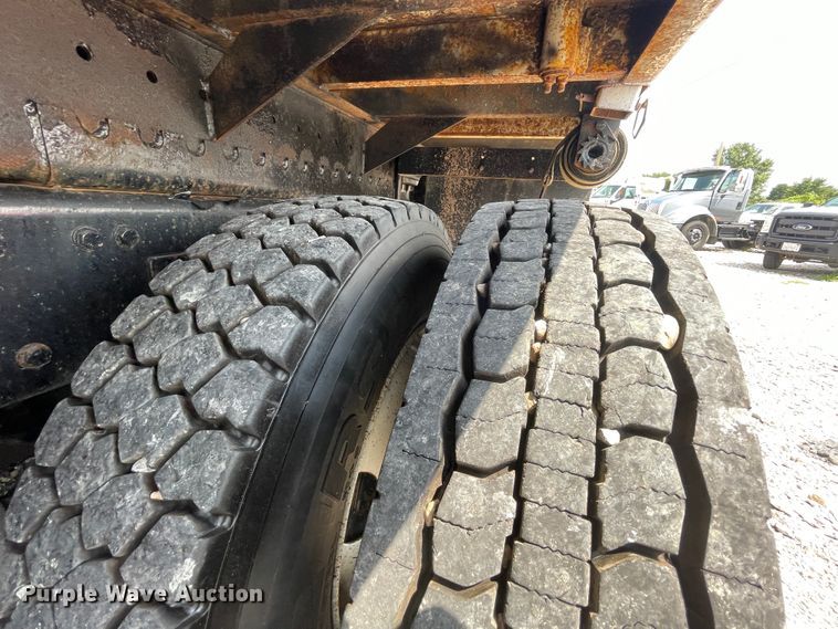 image for item KK9634 2012 Freightliner 114SD  crane truck