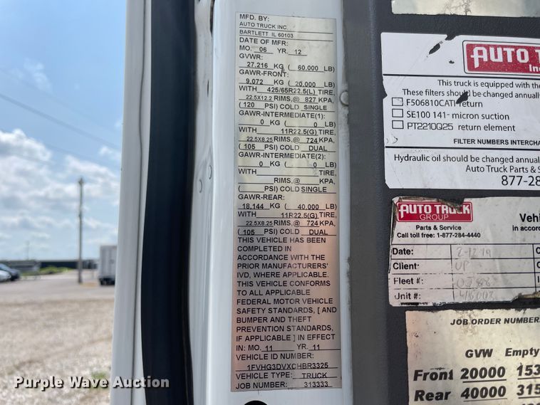 image for item KK9634 2012 Freightliner 114SD  crane truck