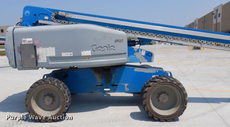 image for item KU9398 2005 Genie S65  boom lift