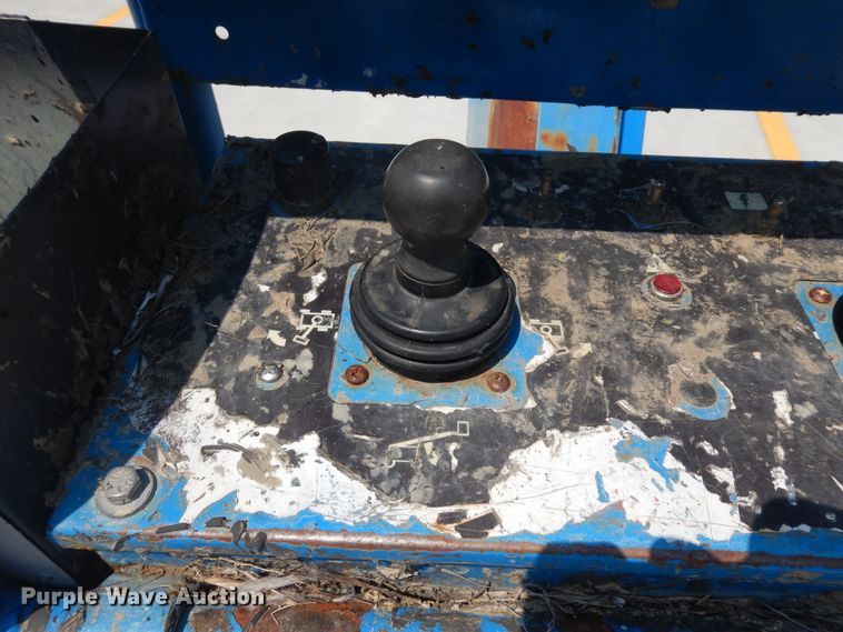 image for item KU9398 2005 Genie S65  boom lift