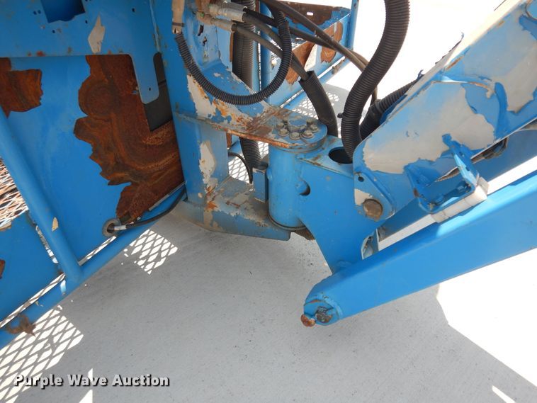 image for item KU9398 2005 Genie S65  boom lift