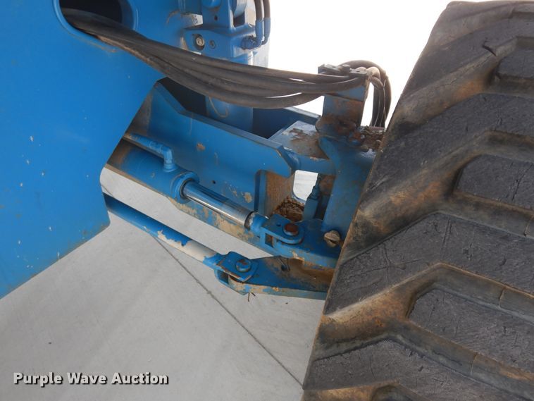 image for item KU9398 2005 Genie S65  boom lift