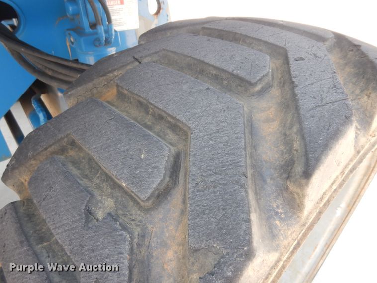 image for item KU9398 2005 Genie S65  boom lift