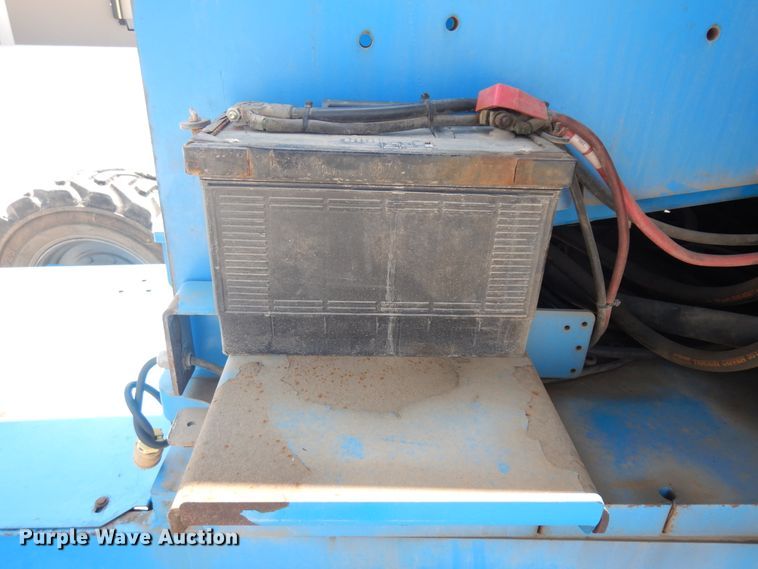 image for item KU9399 2008 Genie S85  boom lift