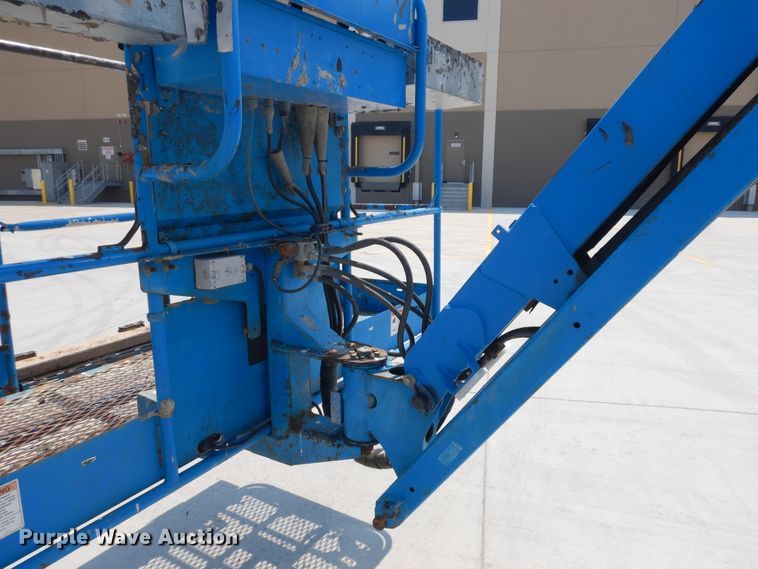 image for item KU9399 2008 Genie S85  boom lift
