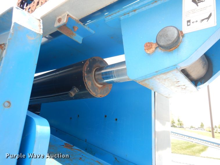 image for item KU9399 2008 Genie S85  boom lift