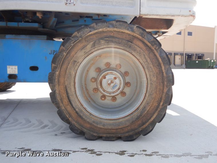 image for item KU9399 2008 Genie S85  boom lift