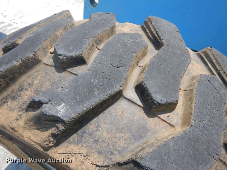 image for item KU9400 2006 Genie S80  boom lift